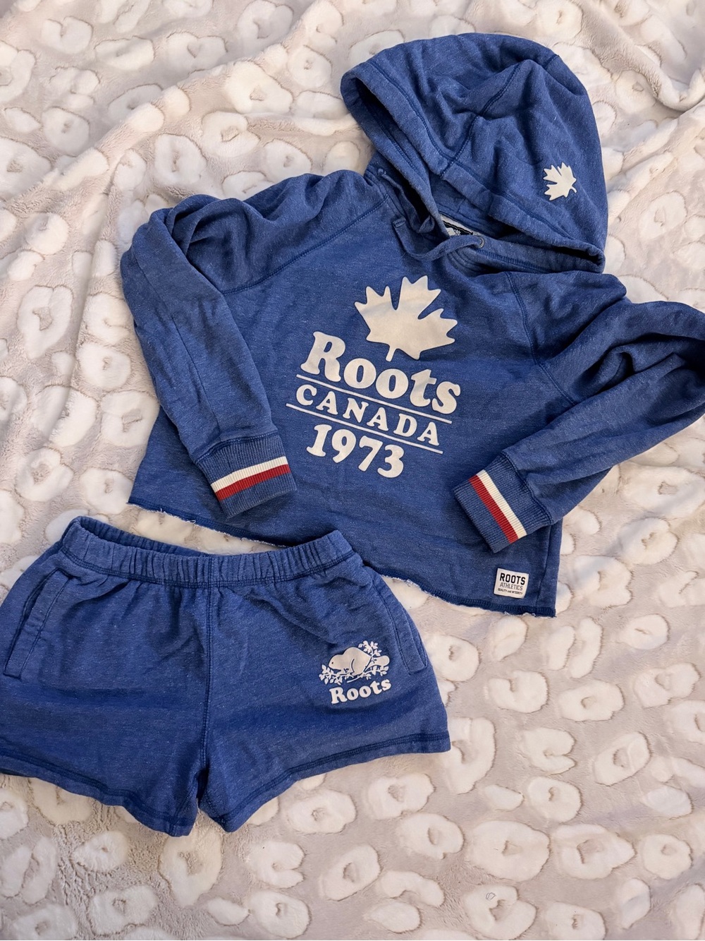 Roots Women’s Blue Hoodie & Shorts Set - Blue H22